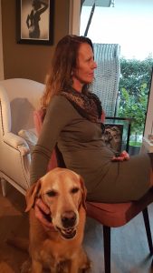 "Workshophund" mit Teilnehmerin